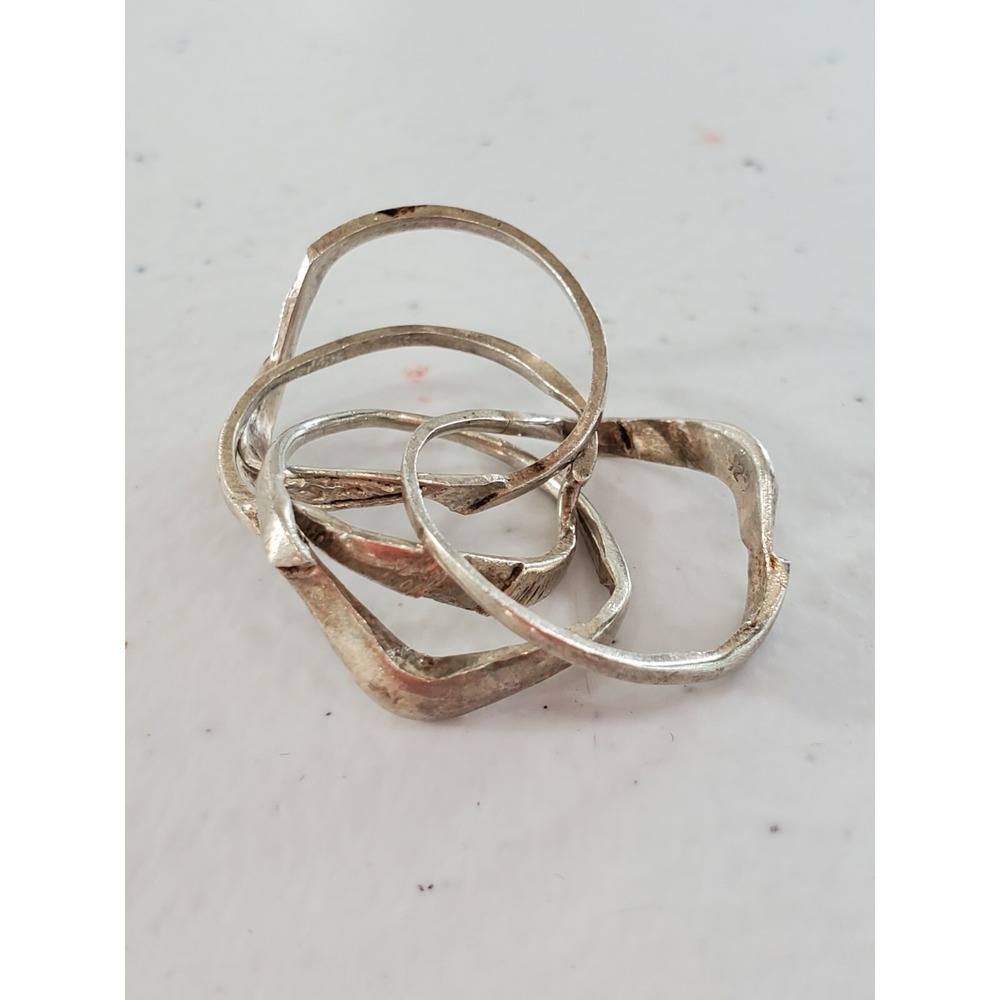 Set Of 4 Sterling Silver Stackable Rings Size 4 - Picture 6 of 7